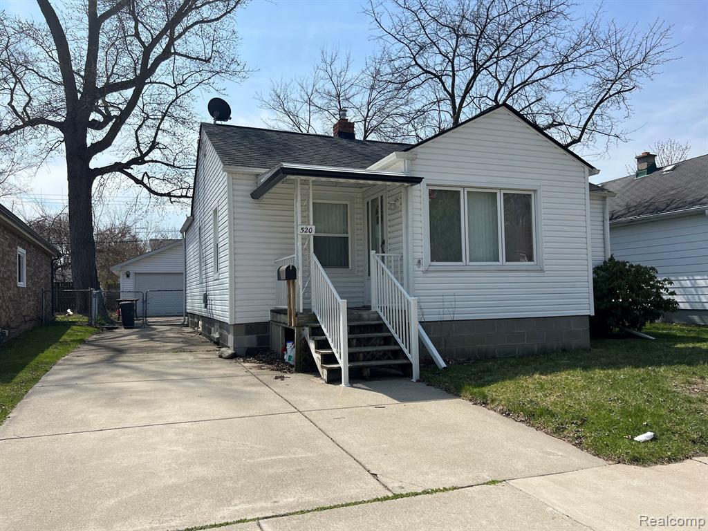 520 E BRICKLEY Avenue, Hazel Park, MI 48030 — front exterior