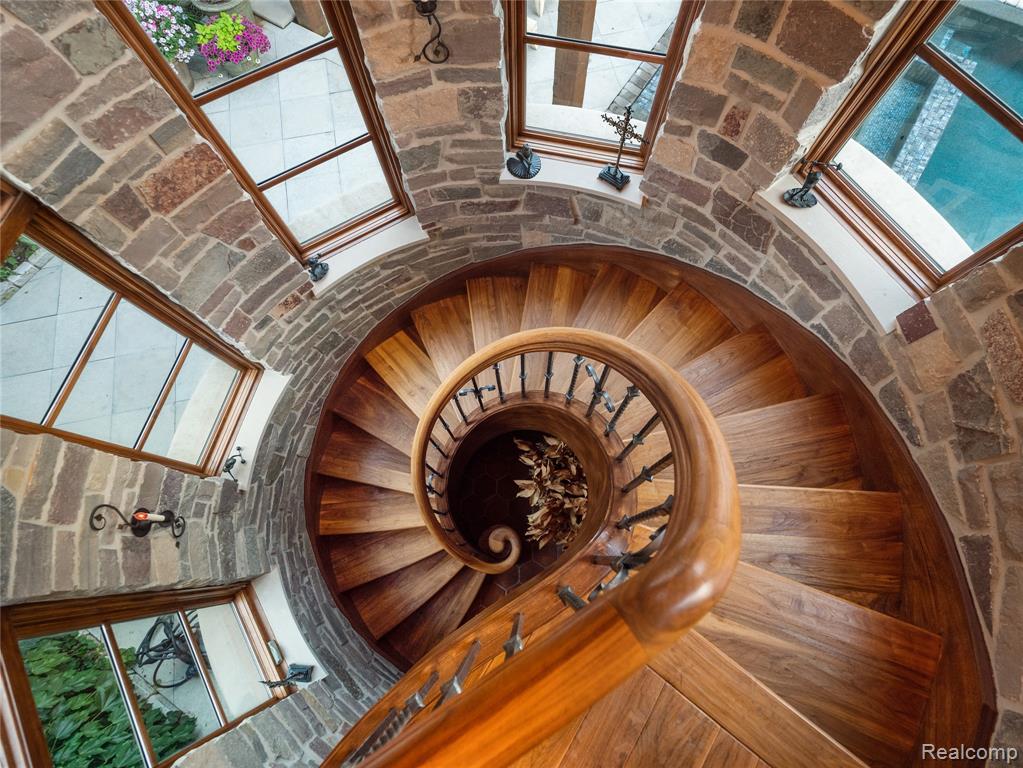 2756 Turtle Bluff Drive, Bloomfield Hills, MI, 48302