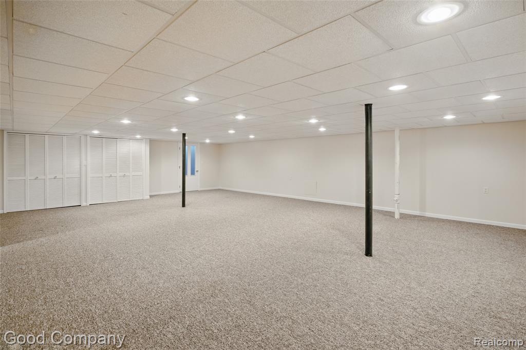51414 Pinewood Drive, Macomb, MI 48042 — Photo 34