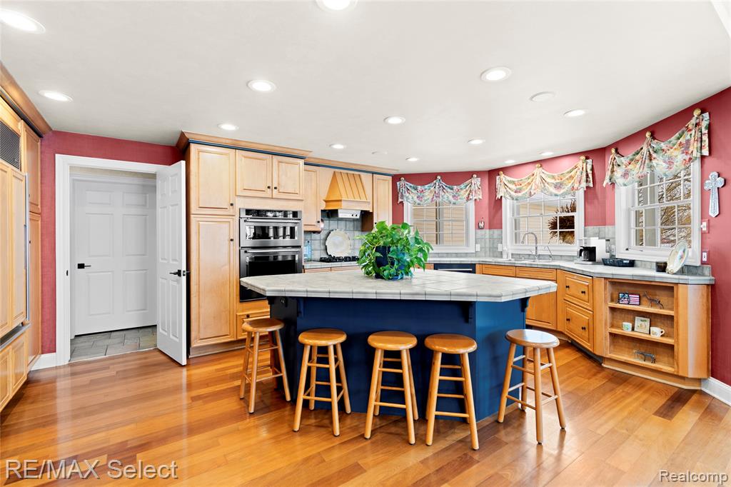 8211 Burleigh Road, Grand Blanc, MI 48439 — Photo 18
