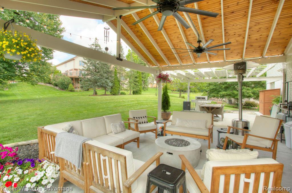47694 EDINBURGH Drive, Plymouth, MI 48170 — Photo 86