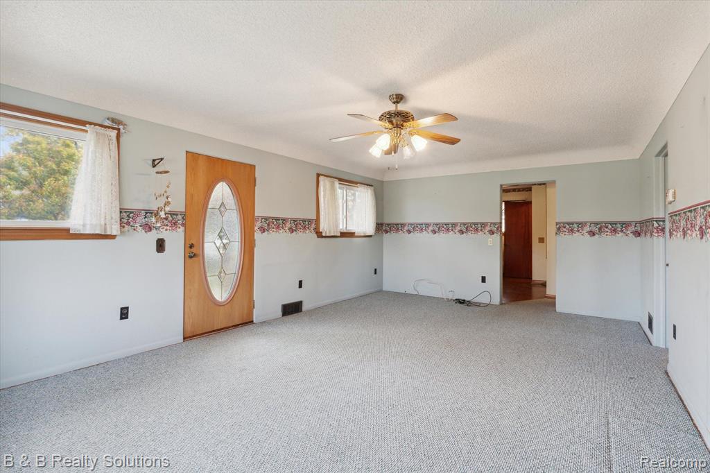 4360 HURON Street, North Branch, MI 48461 — Photo 9
