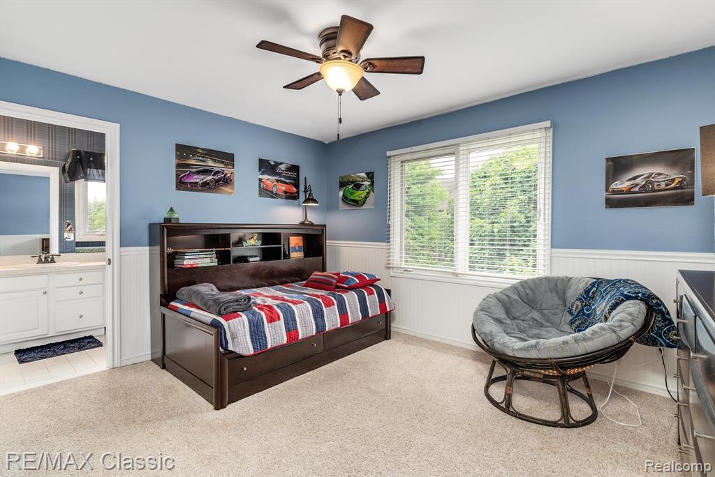 18416 CLAIRMONT Circle E, Northville, MI 48168 — Photo 22