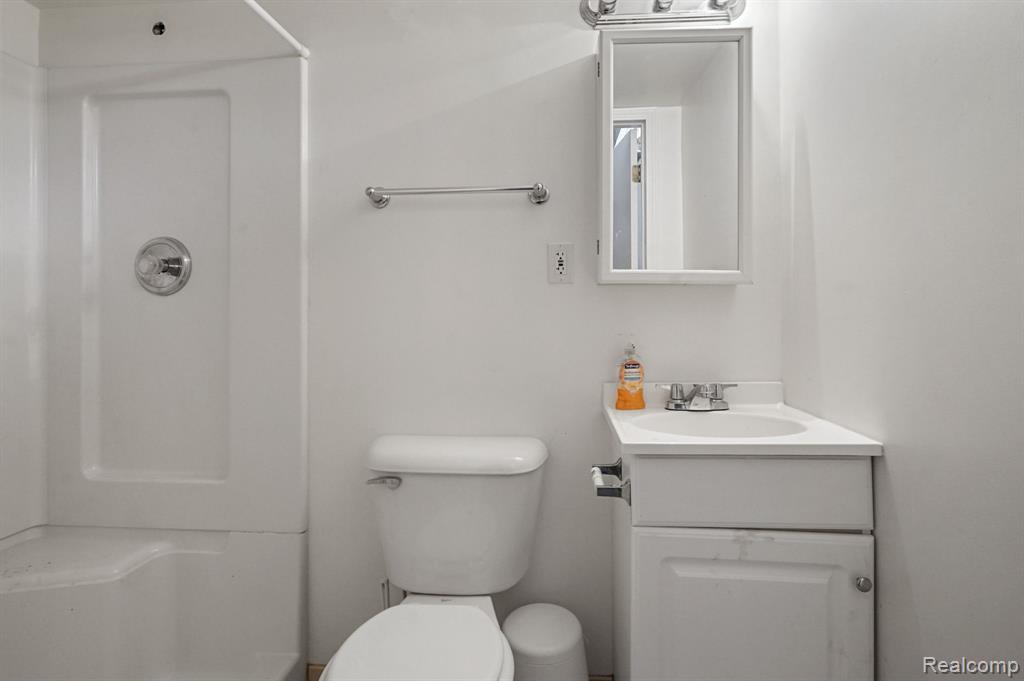 5919 Deering Street, Garden City, MI — Photo 16