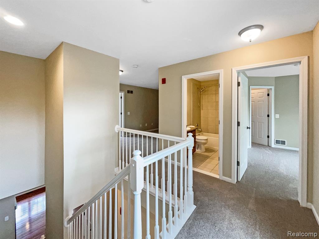 41140 MAPLEWOOD Drive, Canton, MI 48187 — Photo 9