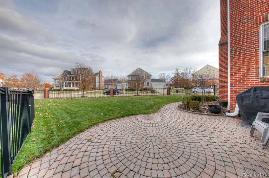 49776 Garfield Lane, Canton, MI 48188 — Photo 90