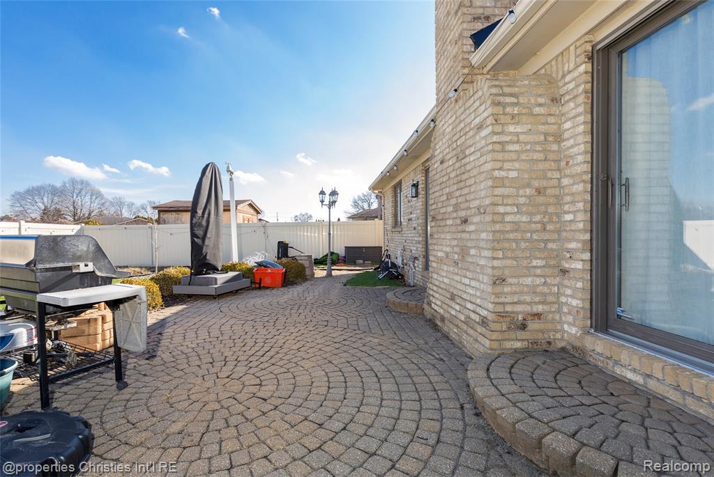 47192 Sanborn Drive, Macomb, MI 48044 — Photo 39