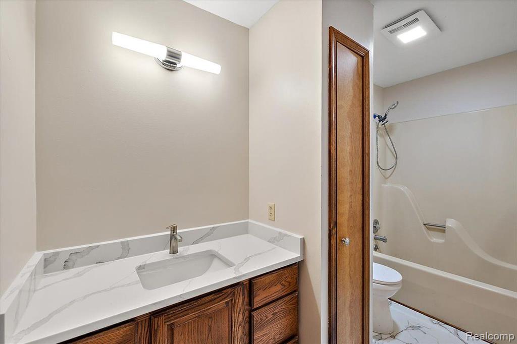 3645 E DRYDEN Road, Metamora, MI 48455 — Photo 25