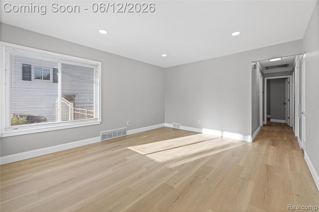 30772 J Carls Street, Roseville, MI 48066 — Photo 7