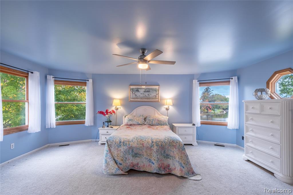 1704 Lakewood Circle, Lapeer, MI, 48446