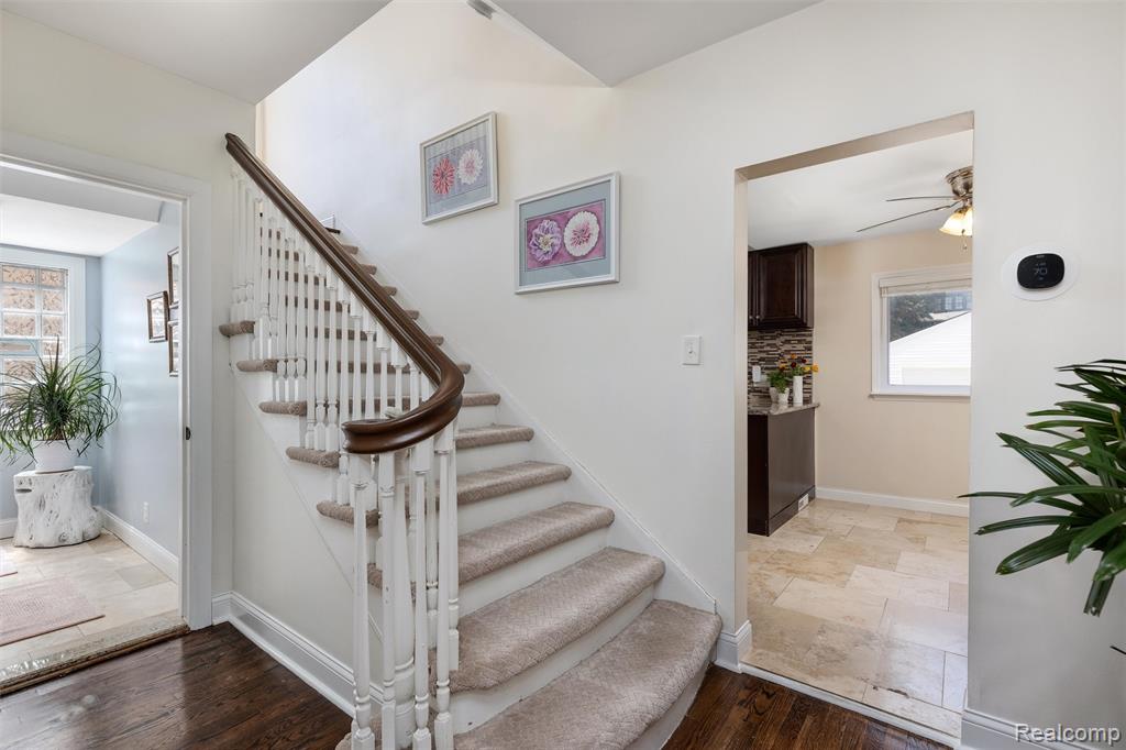 18221 Muirland Rd, Detroit, MI 48221 — Photo 4
