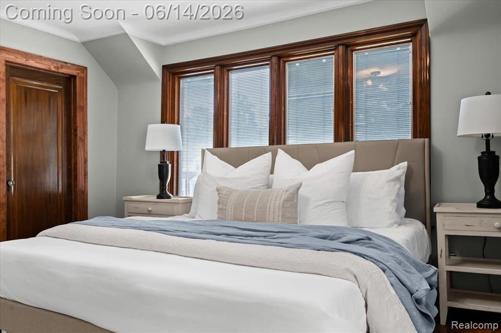 312 MCKINLEY Avenue, Grosse Pointe Farms, MI 48236 — Photo 19