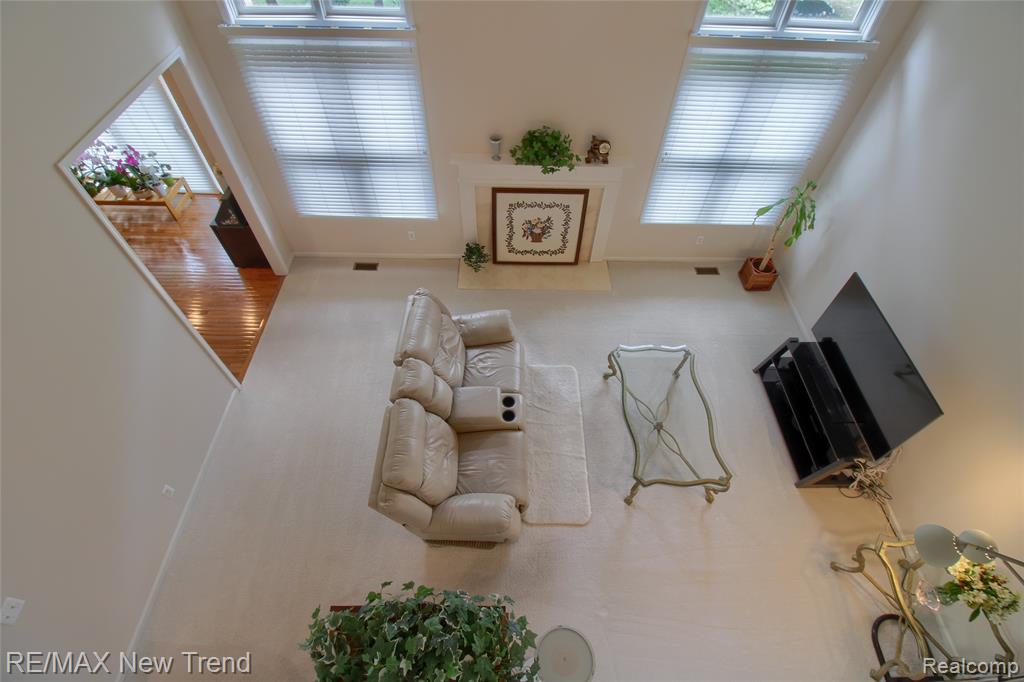 41672 Clemens Circle, Novi, MI 48377 — Photo 17