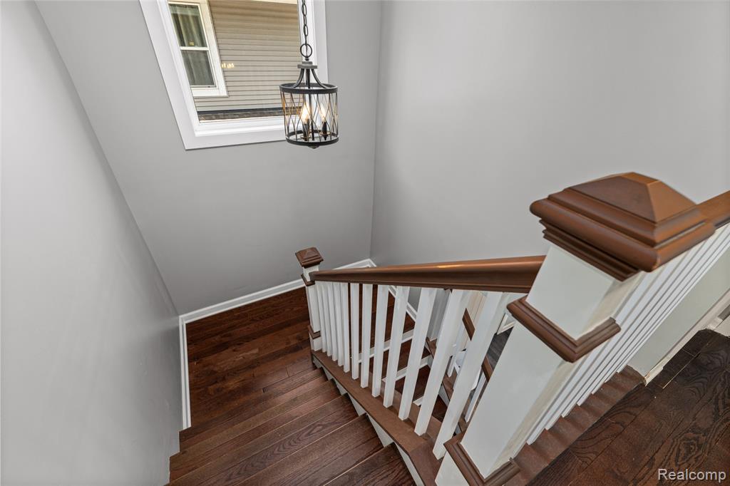 818 Mohawk Avenue, Royal Oak, MI 48067 — Photo 31