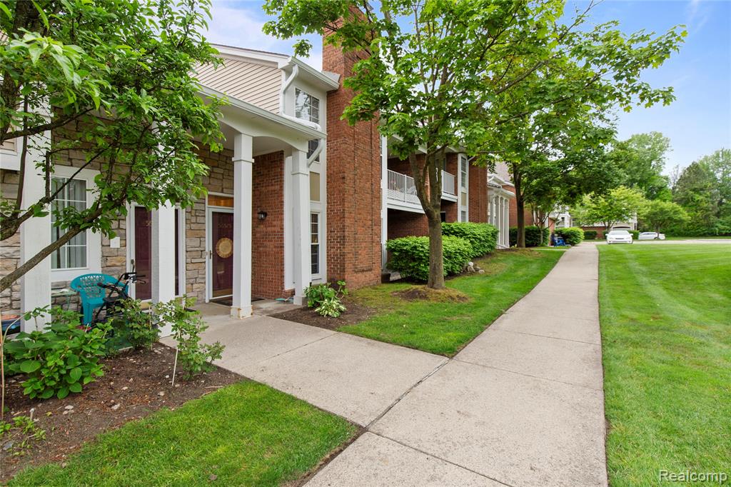 56575 Chesapeake Trail, Shelby Twp, MI 48316 — Photo 25