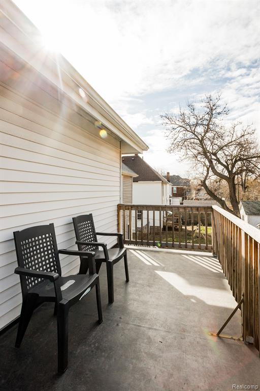 2505 BALDWIN Street, Detroit, MI 48214 — Photo 42