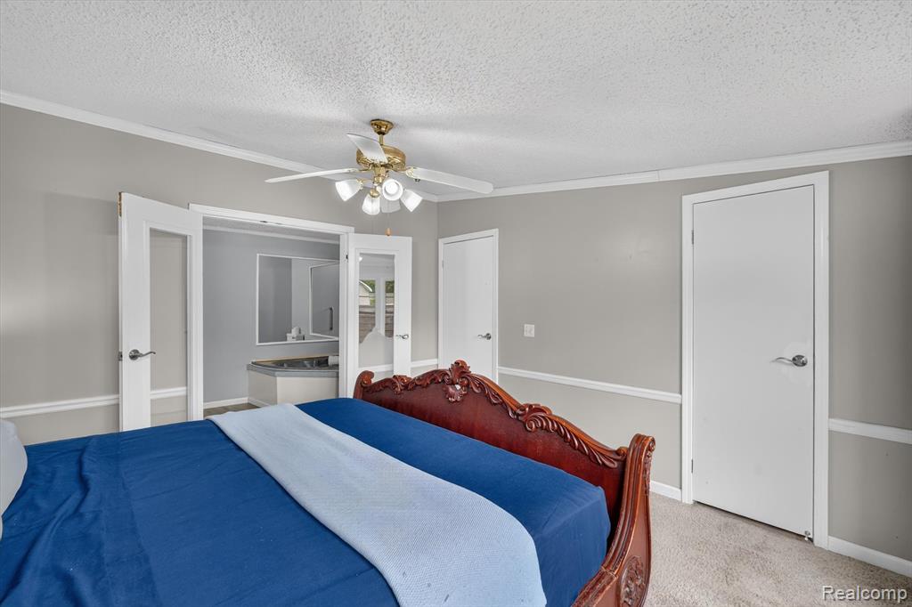 11595 Clearwater Drive, Fenton, MI 48430 — Photo 32