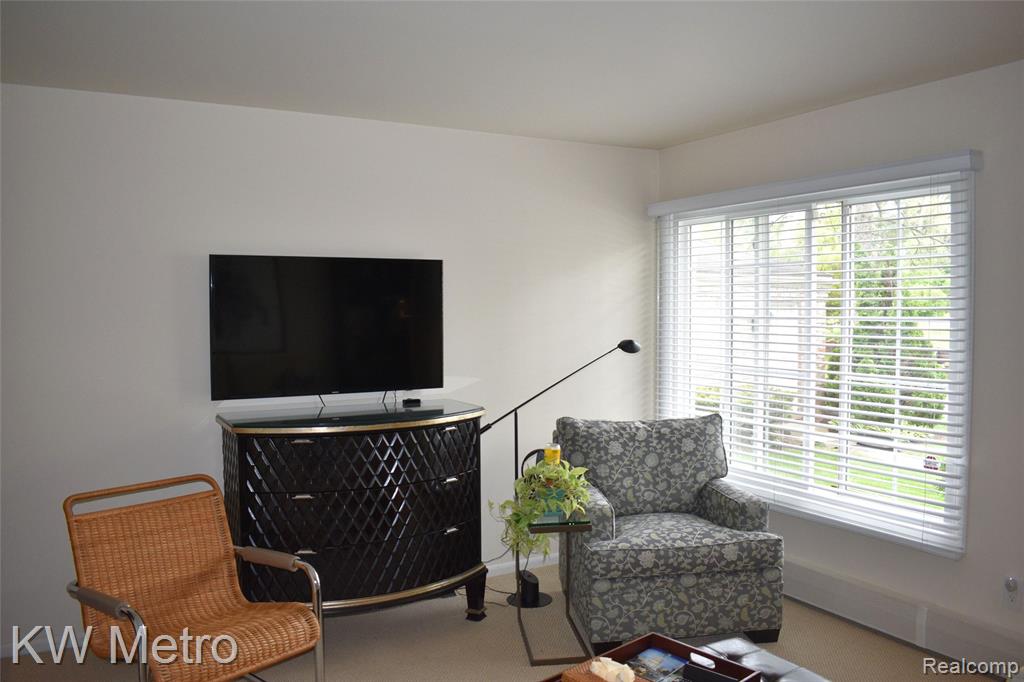 40750 Woodward Avenue, 30, Bloomfield Hills, MI 48304 — Photo 16