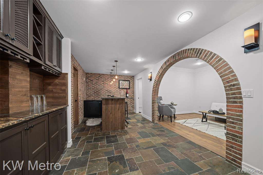 505 W Hudson Avenue, Royal Oak, MI 48067 — Photo 23