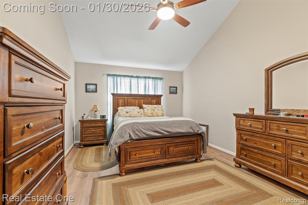 5481 Greenway Drive, 79, Trenton, MI 48183 — Photo 22