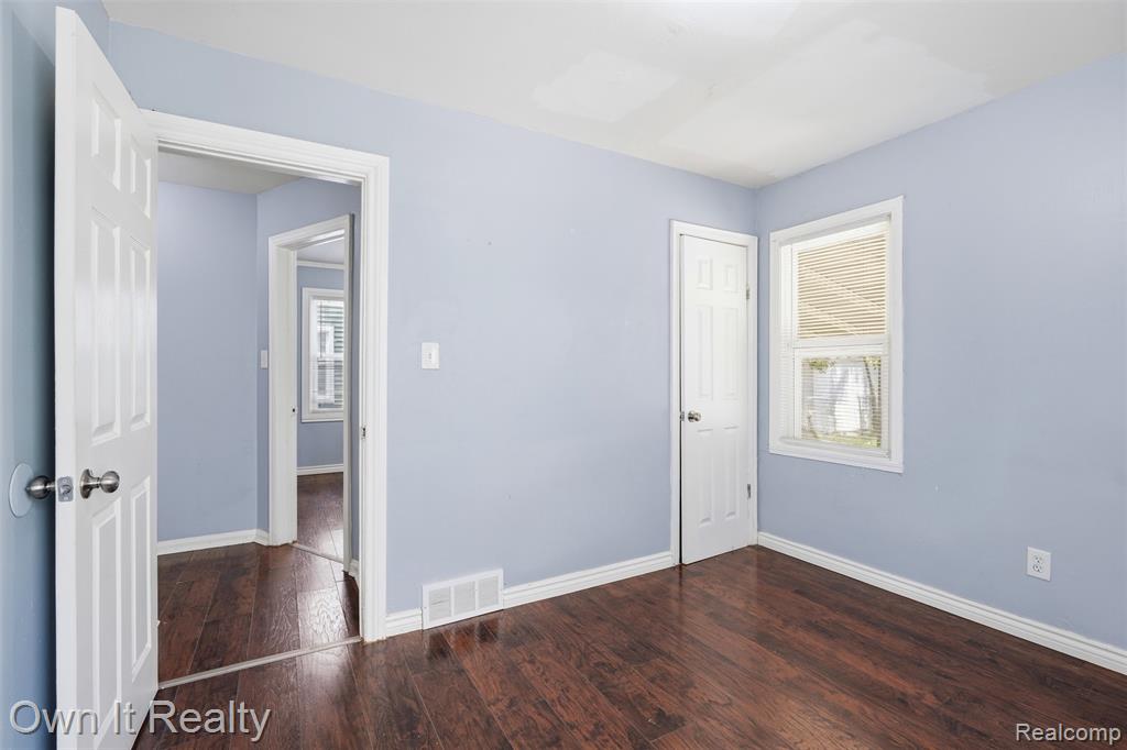 20260 Dean Street, Detroit, MI 48234 — Photo 14