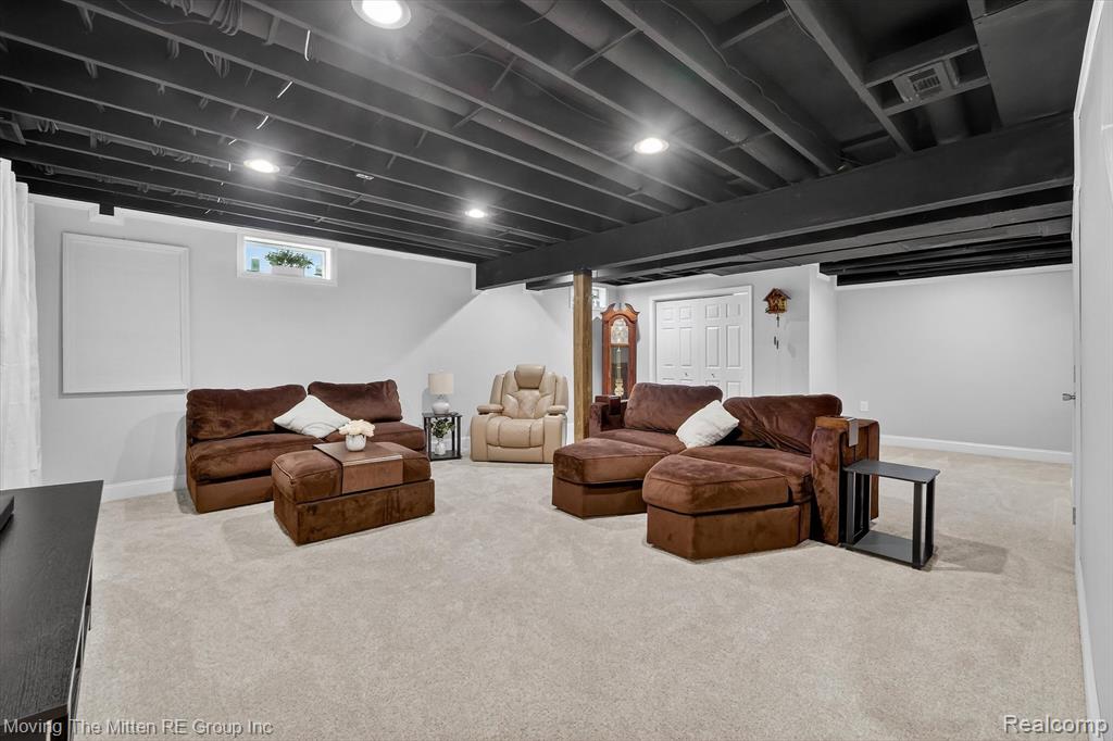 10129 Walnut Shores Drive, Fenton, MI 48430 — Photo 36