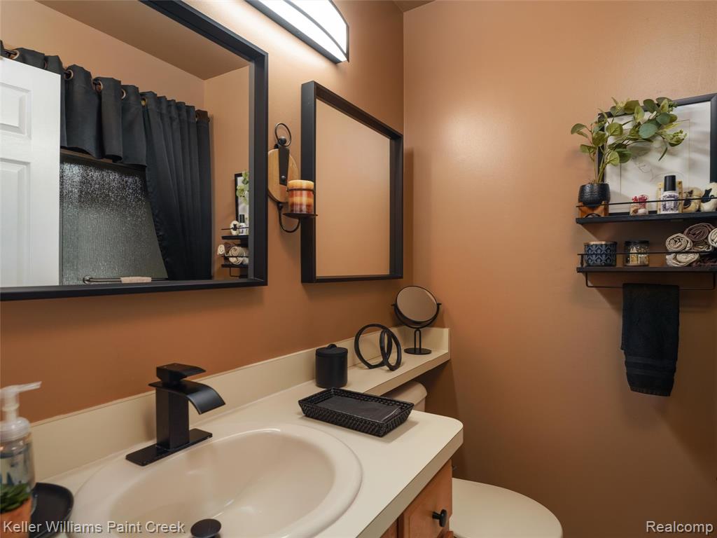 50311 Highpoint Court, Macomb, MI 48044 — Photo 10