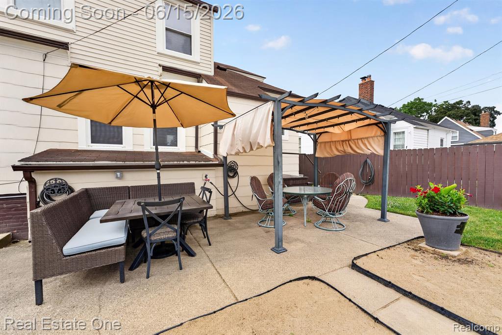 466 Spruce Street, Wyandotte, MI 48192 — Photo 26