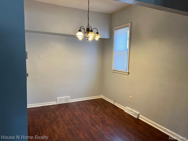 50 W Milton Avenue, Hazel Park, MI 48030 — Photo 7