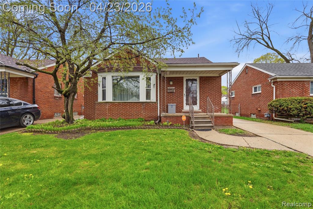 9538 Hazelton, Redford, MI 48239 — Photo 2