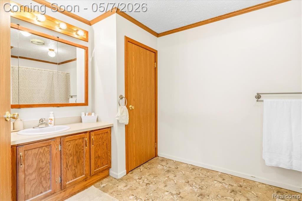 20650 Sherwood Road, Belleville, MI 48111 — Photo 58