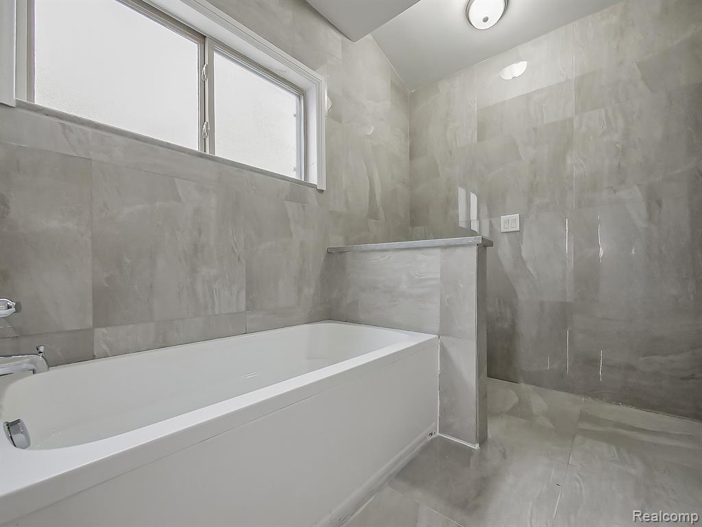 1730 E Woodruff Avenue, Hazel Park, MI 48030 — Photo 29
