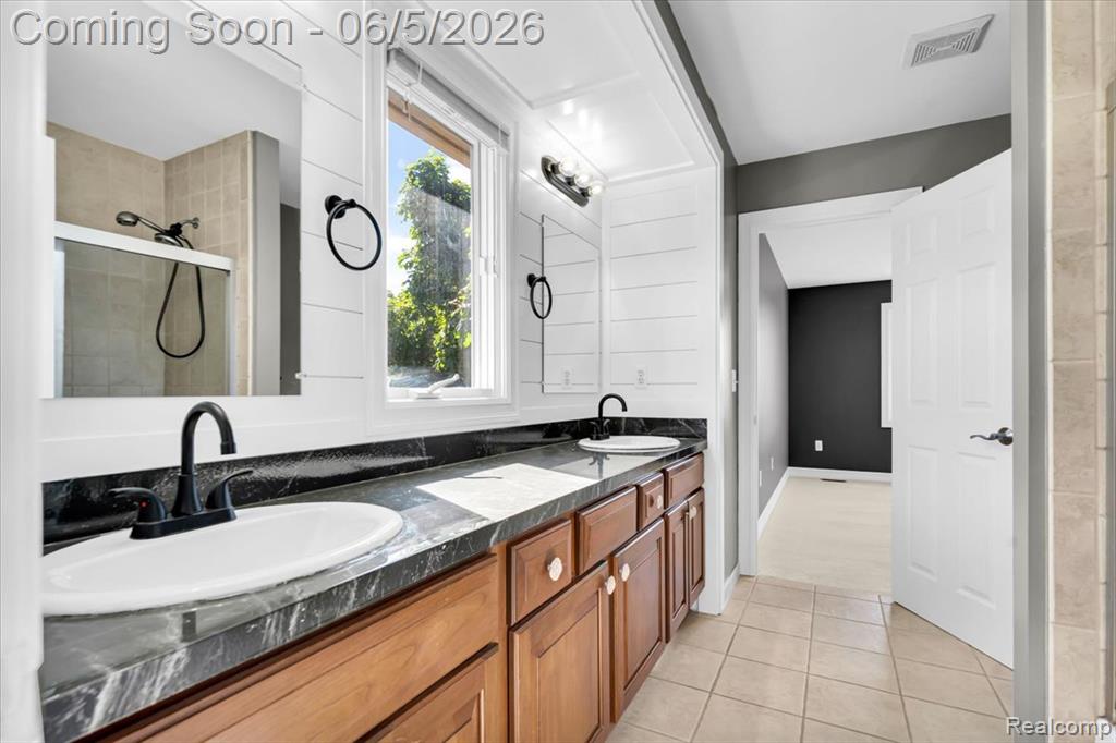2424 Pebble Beach Drive, Oakland, MI — Photo 49