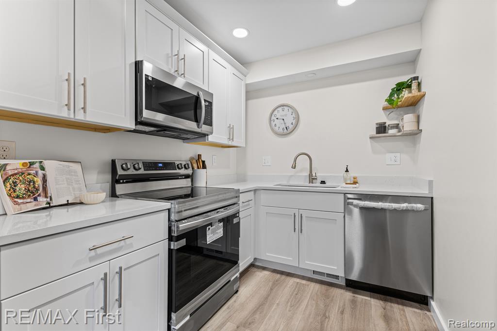 4905 Coventry Street, Royal Oak, MI 48073 — Photo 11