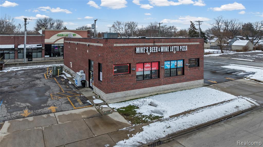 7512 9 Mile E, Macomb, MI 48091 — Photo 4