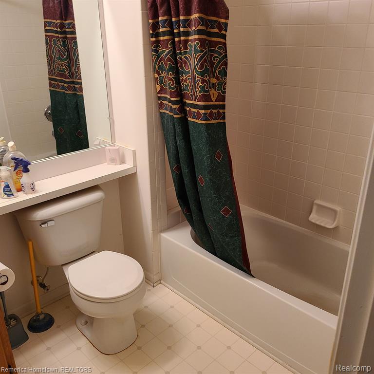 497 LILLY VIEW Court, 48, Howell, MI 48843 — Photo 18