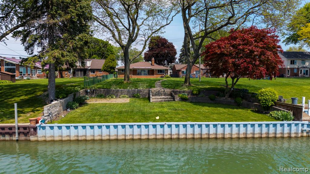 22606 Ardmore Park Drive, Saint Clair Shores, MI 48081 — Photo 12