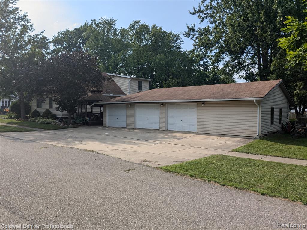 3237 Rogers Street, Marlette, MI 48453 — Photo 6