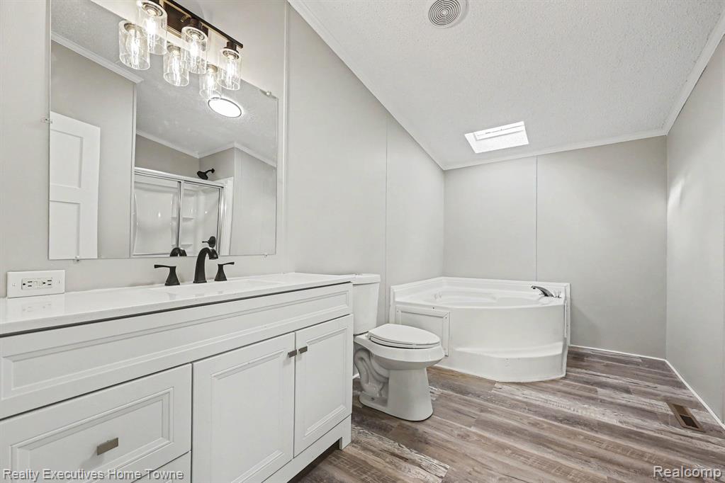 59587 Susan Ln N., Lenox, MI 48048 — Photo 23