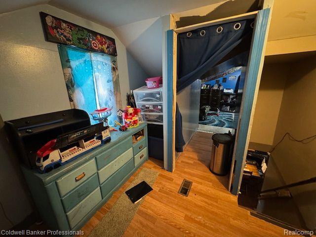 5985 FOX Street, Mayville Vlg, MI 48744 — Photo 9