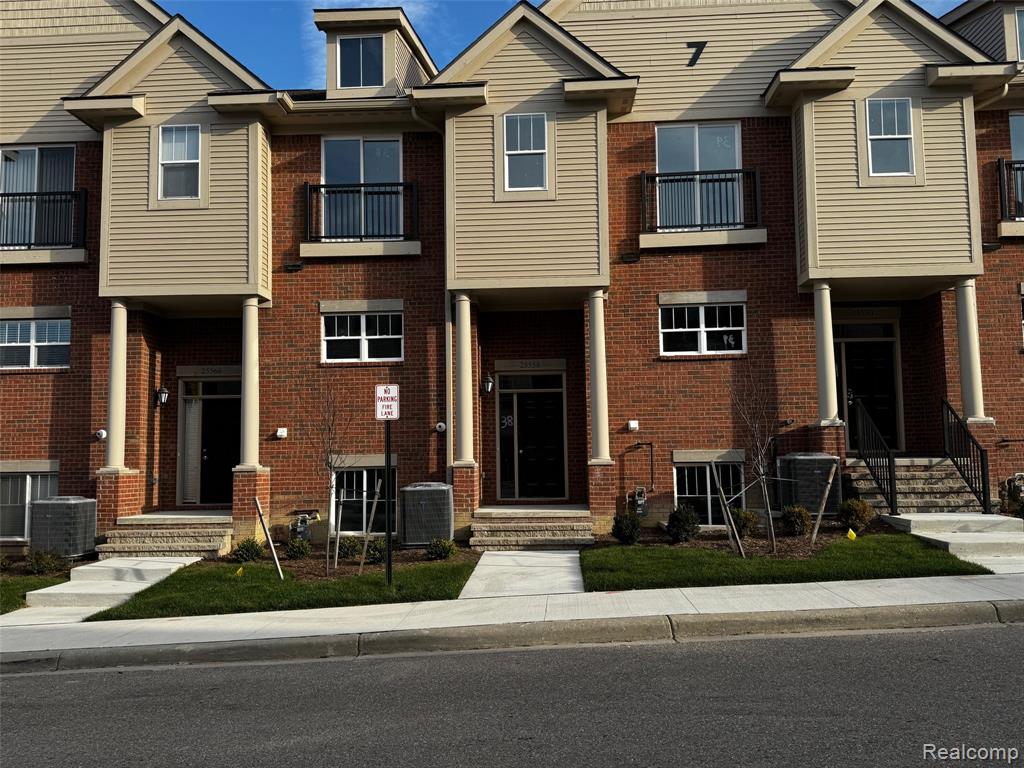 5549 SE Mammoth Drive, Caledonia, MI, 49316