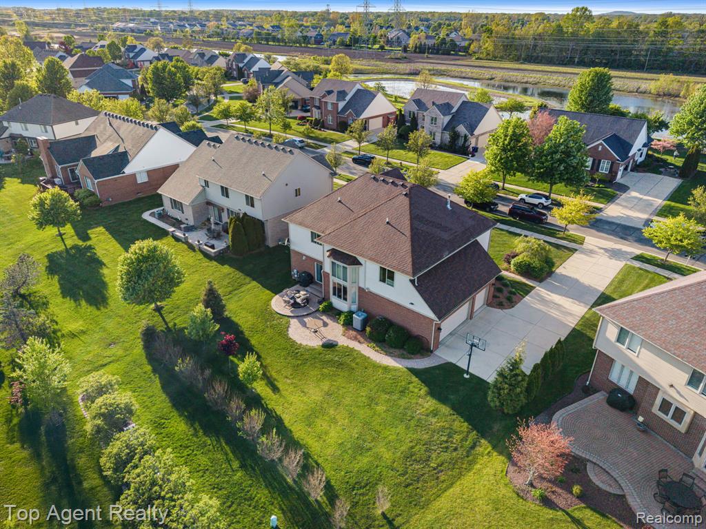 48869 Woodson Way, Canton, MI 48187 — Photo 47