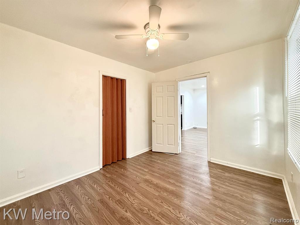 6847 CONTINENTAL Avenue, Warren, MI 48091 — Photo 12