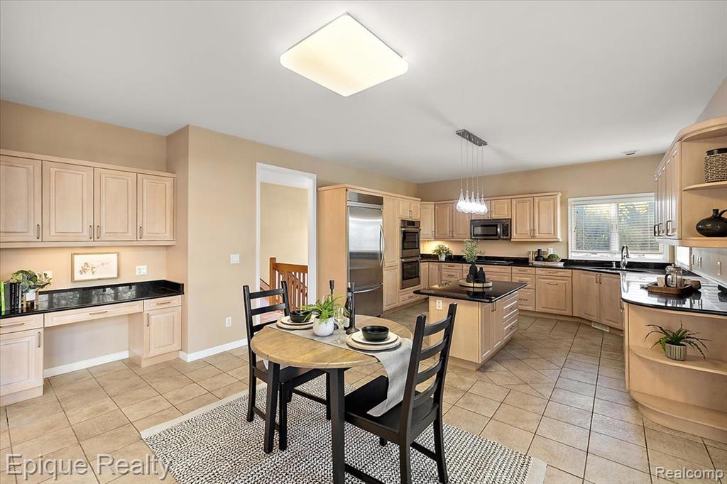 374 Oakbridge Drive, Oakland, MI 48306 — Photo 9