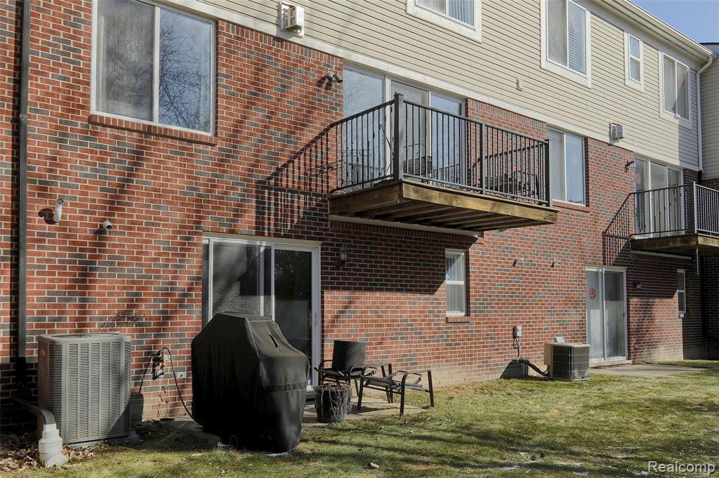 764 Red Run Drive, 34, Troy, MI 48085 — Photo 32