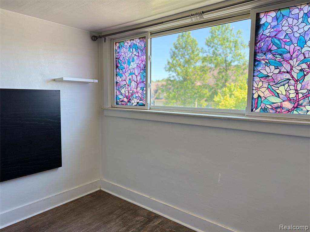 834 W Houstonia Avenue, Royal Oak, MI 48073 — Photo 7