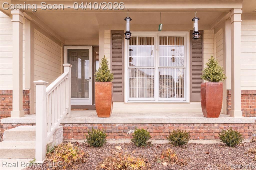 39836 Eagle Trace Drive, Northville, MI 48168 — Photo 4