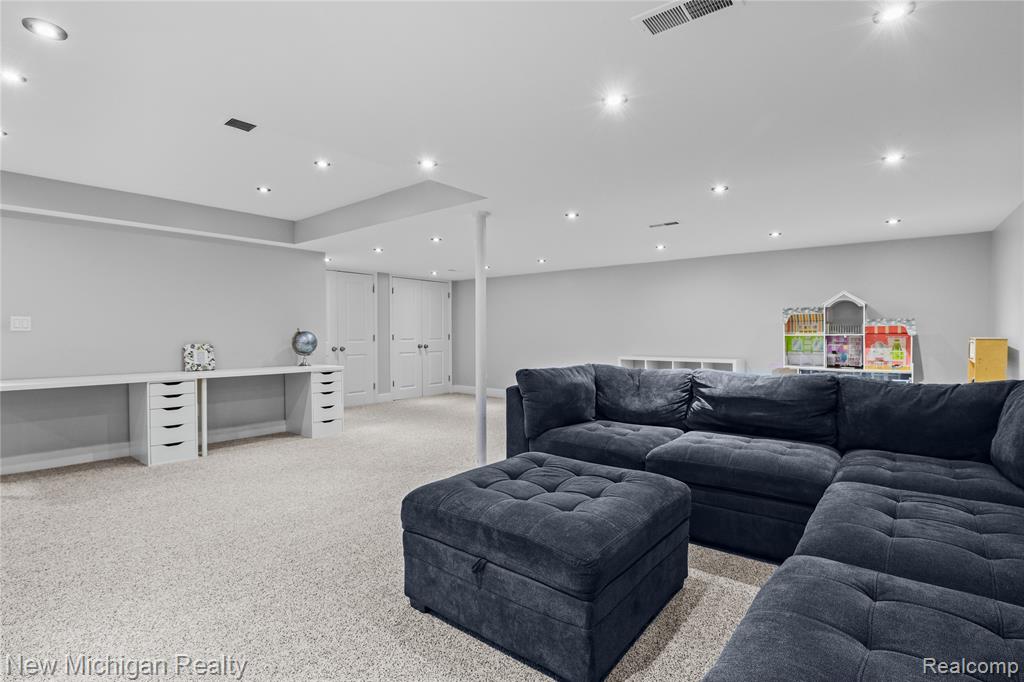 7622 Greene Farm Drive, Ypsilanti, MI 48197 — Photo 30