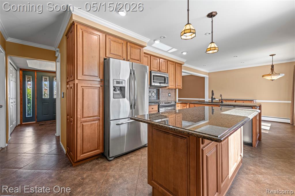 1348 N Charlesworth Street, Dearborn Heights, MI 48127 — Photo 4