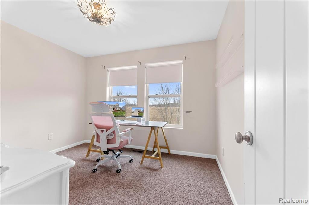 9357 Neumann Circle, Ypsilanti, MI 48197 — Photo 23